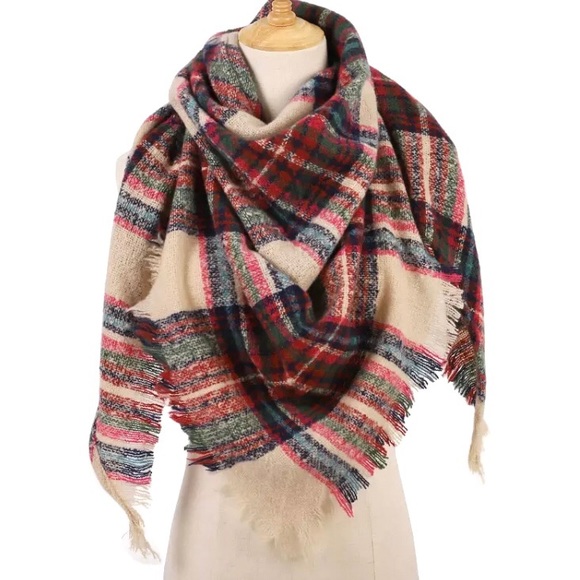 Accessories - ❗️BLACK FRIDAY SALE Luxury Cashmere Acrylic Knitted Triangle Scarf